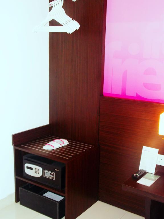 Favehotel Kelapa Gading Джакарта Екстериор снимка